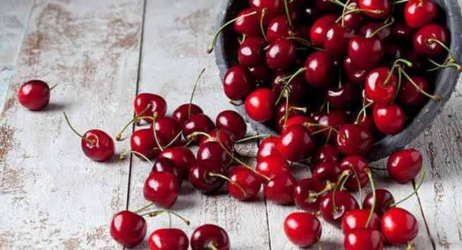 7 thuc pham chua polyphenol giup ngua benh tim mat tri nho va ung thu