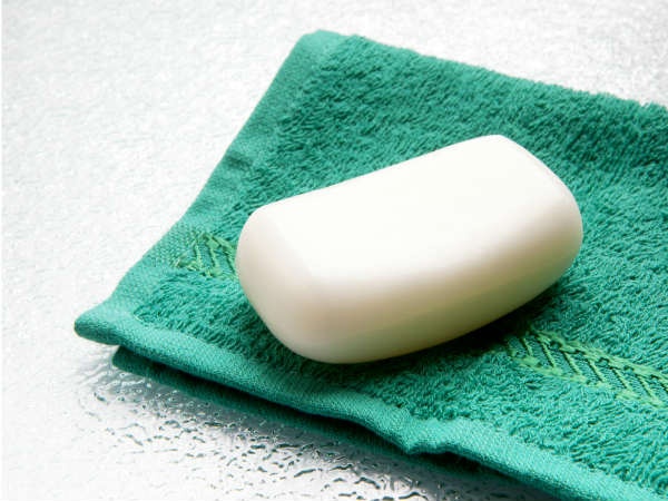 Những thứ các bác sĩ da liễu khuyên nên tránh sử dụng trên mặt nhung thu cac bac si da lieu khuyen nen tranh su dung tren mat