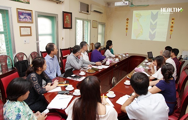 nam 2020 se trien khai so theo doi suc khoe ba me tre em tren toan quoc