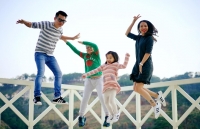hoang bach nhieu lan tron vo de khoc vi nho ve ki uc 20 nam truoc