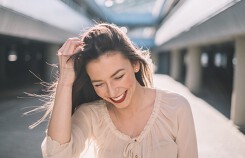 5 bí mật cho vẻ ngoài trẻ trung của những phụ nữ tuổi trưởng thành