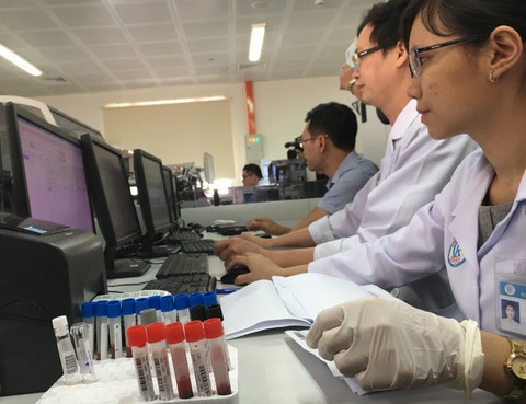 Bệnh viện đầu tiên ở Việt Nam nhận chứng chỉ xét nghiệm quốc tế benh vien dau tien o viet nam nhan chung chi xet nghiem quoc te