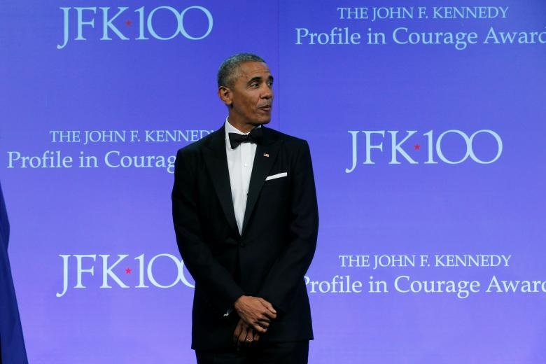 ong obama lam gi sau khi roi nha trang