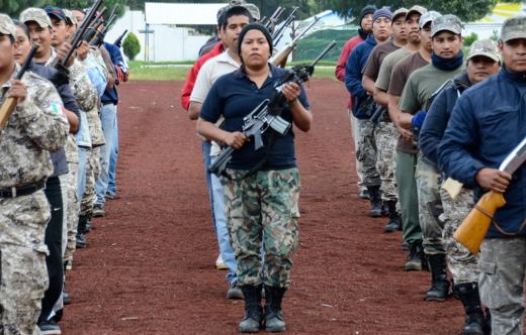 thi tran phu nu tu quan chong toi pham o mexico