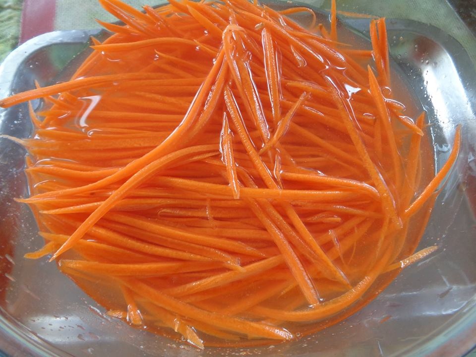 mut ca rot vo cam la mieng cho ngay tet