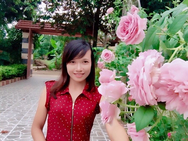 vuon hong dep quyen ru ai ngam cung phai long cua nha co giao o thanh hoa