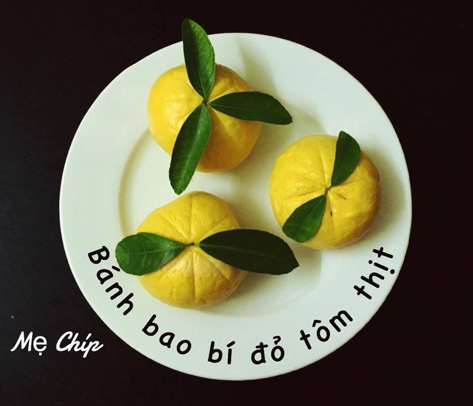 me 9x sai thanh trang tri mon an dep mat be bieng an den may cung them