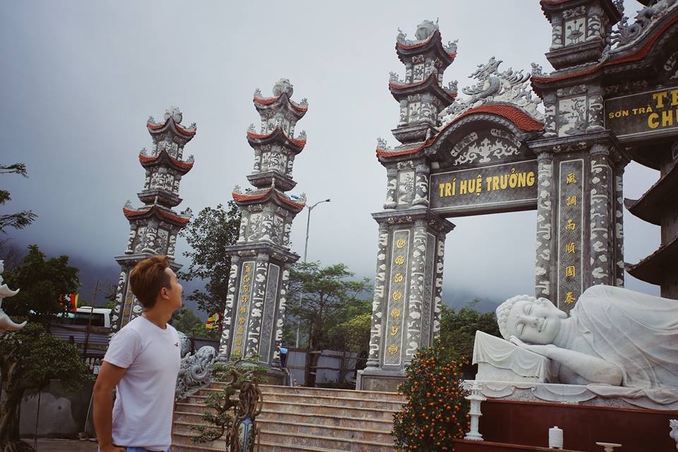 ngam tron bo anh cua chang trai 9x di khap viet nam chi muon xach ba lo len va di ngay