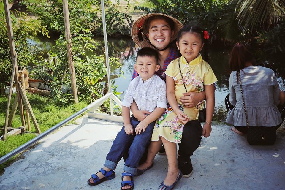ngam tron bo anh cua chang trai 9x di khap viet nam chi muon xach ba lo len va di ngay