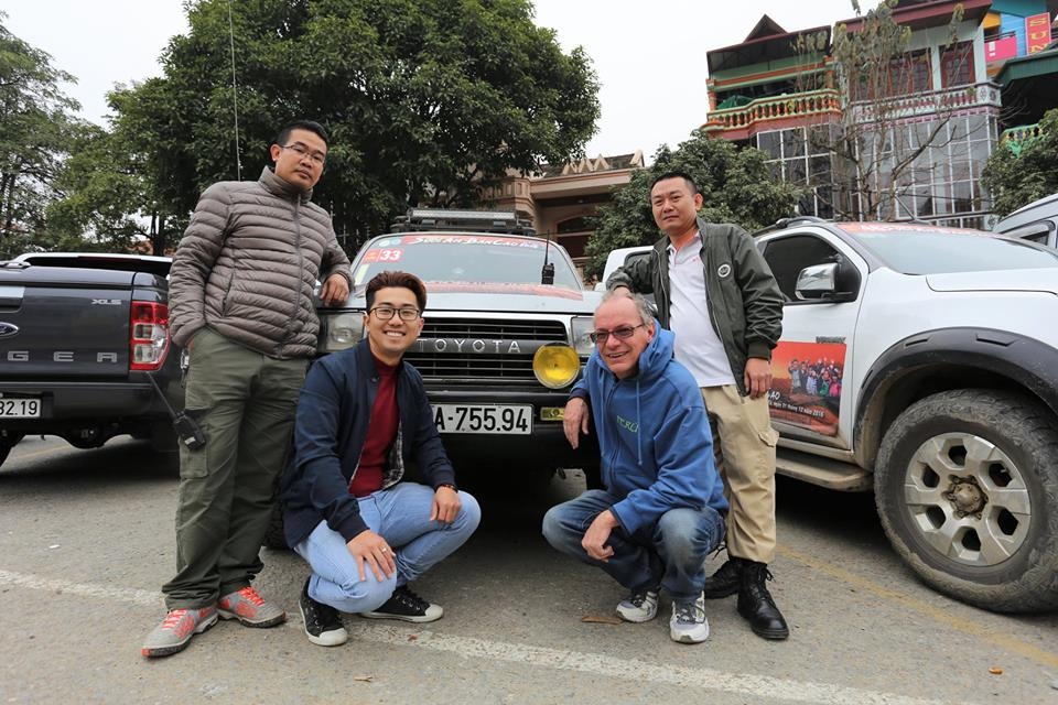 ngam tron bo anh cua chang trai 9x di khap viet nam chi muon xach ba lo len va di ngay