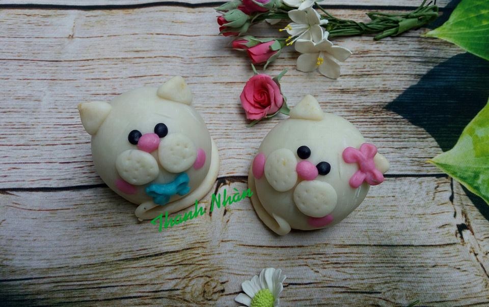 gap go ba me tre lam banh trung thu handmade dep mat khien chi em dung ngoi khong yen