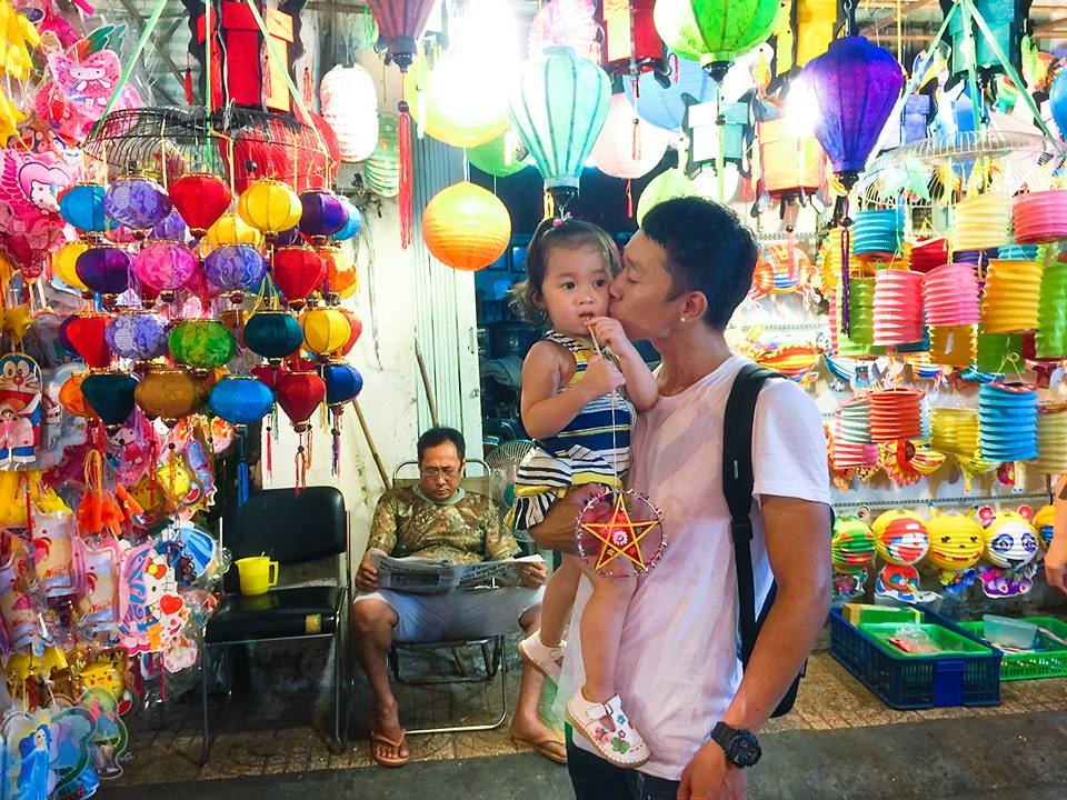'Phố lồng đèn' điểm check-in không thể bỏ qua ở Sài Gòn mùa Trung thu pho long den diem check in khong the bo qua o sai gon mua trung thu
