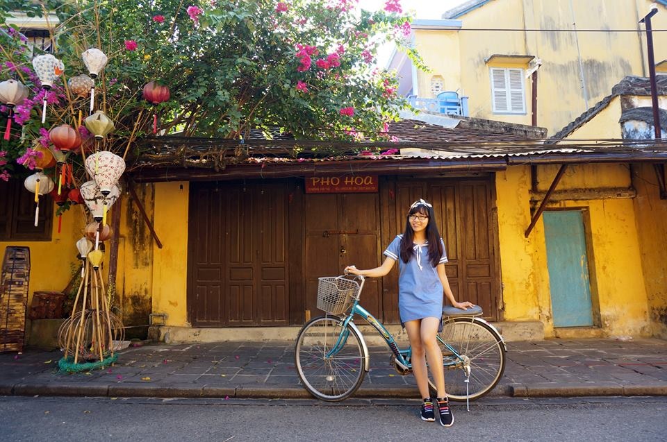 hanh trinh cung nhau du hi khap viet nam bang xe may cua cap doi ha thanh