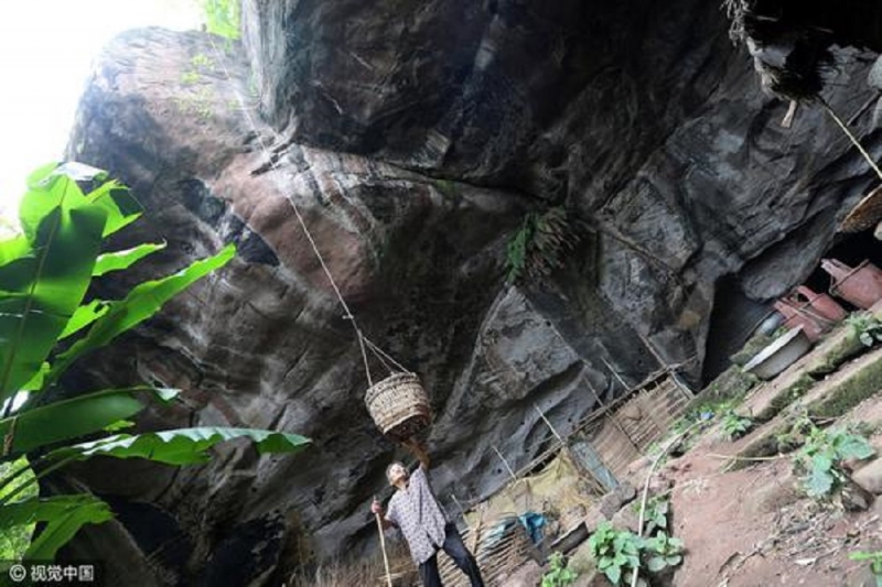 to am 54 nam trong hang da cua doi vo chong trung quoc