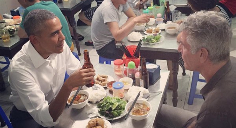 dau bep my ke chuyen an bun cha cung obama tai ha noi