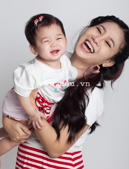nhung khoanh khac ngot ngao cua me don than mai phuong va con gai truoc khi bi ung thu