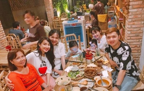 loat anh nha phuong va truong giang than thiet ben gia dinh it ai biet