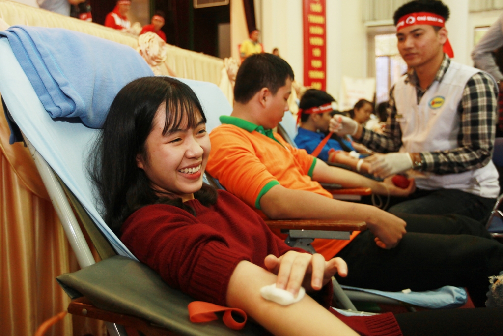 Phó thủ tướng: 'Năm 2016 chưa một ngày nào bệnh nhân thiếu máu điều trị' pho thu tuong nam 2016 chua mot ngay nao benh nhan thieu mau dieu tri