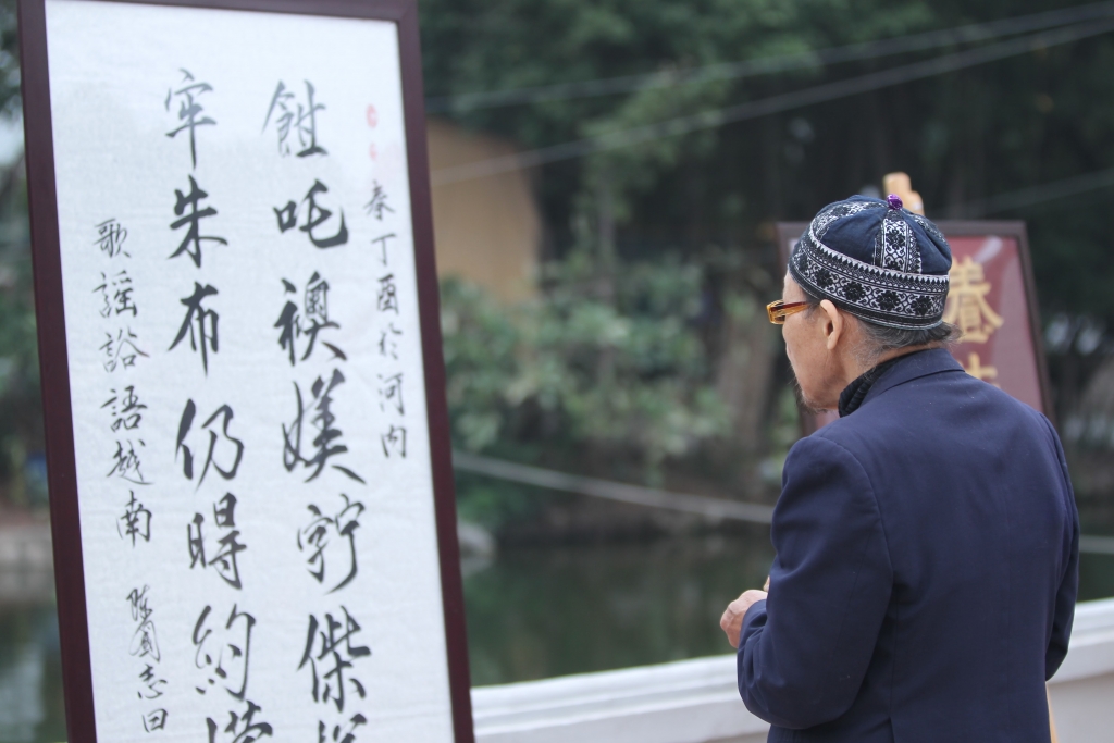 hoi chu xuan net dep cua nguoi ha noi
