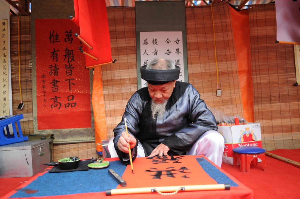 hoi chu xuan net dep cua nguoi ha noi