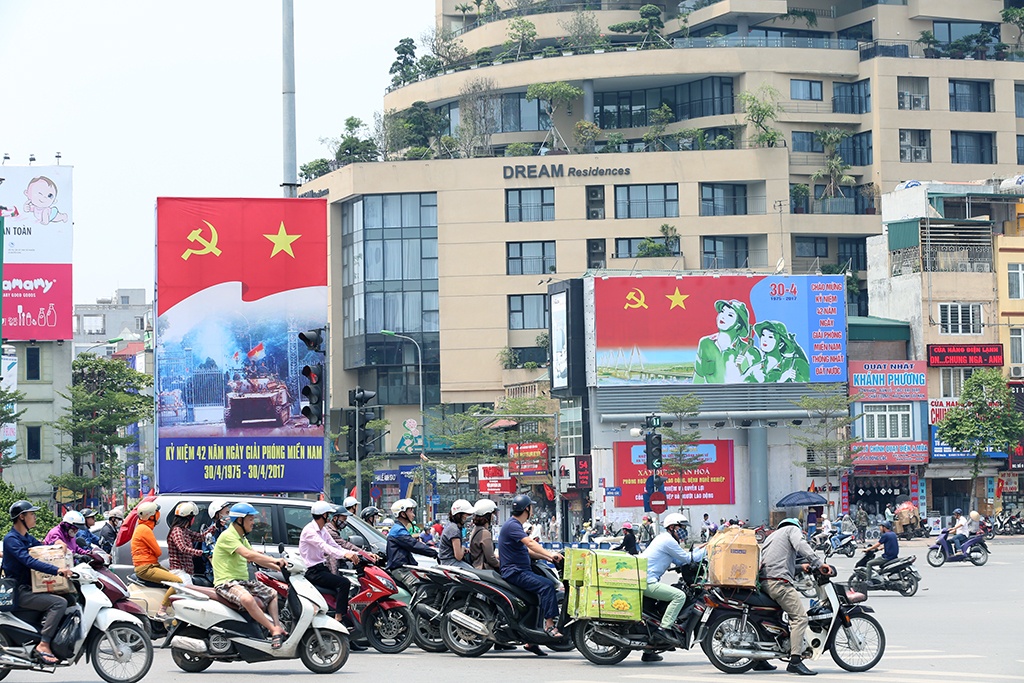 duong pho thu do rop sac do mung ngay thong nhat dat nuoc