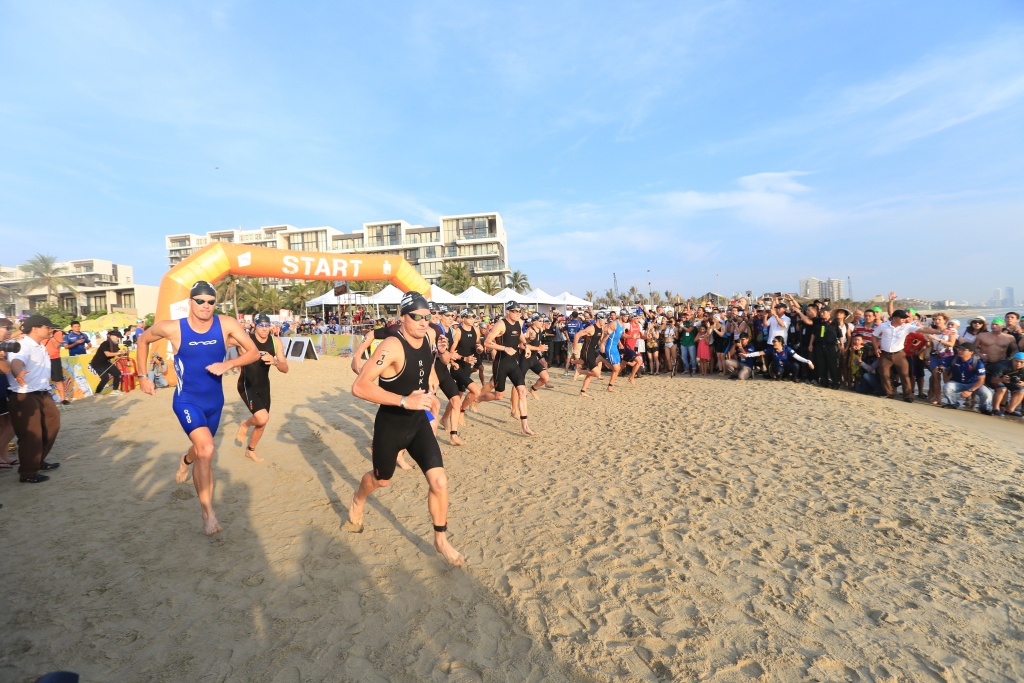 nhung hinh anh dau tien ve cuoc thi ironman 703 vn
