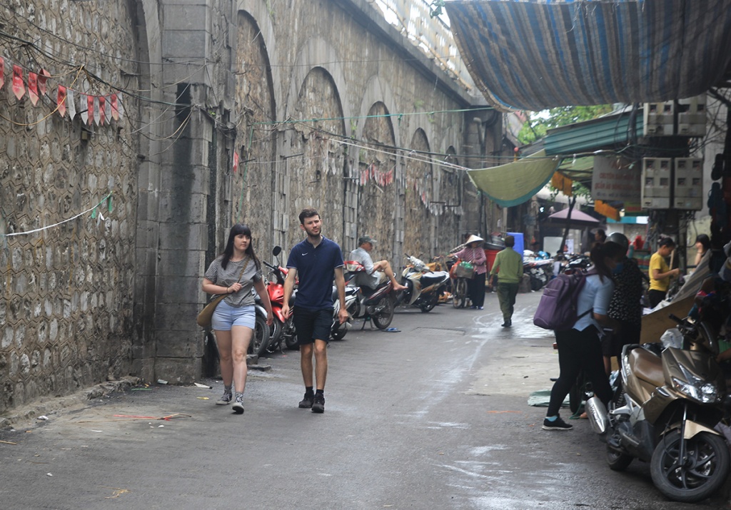can canh 127 vom cau co chuan bi duoc duc thong o ha noi