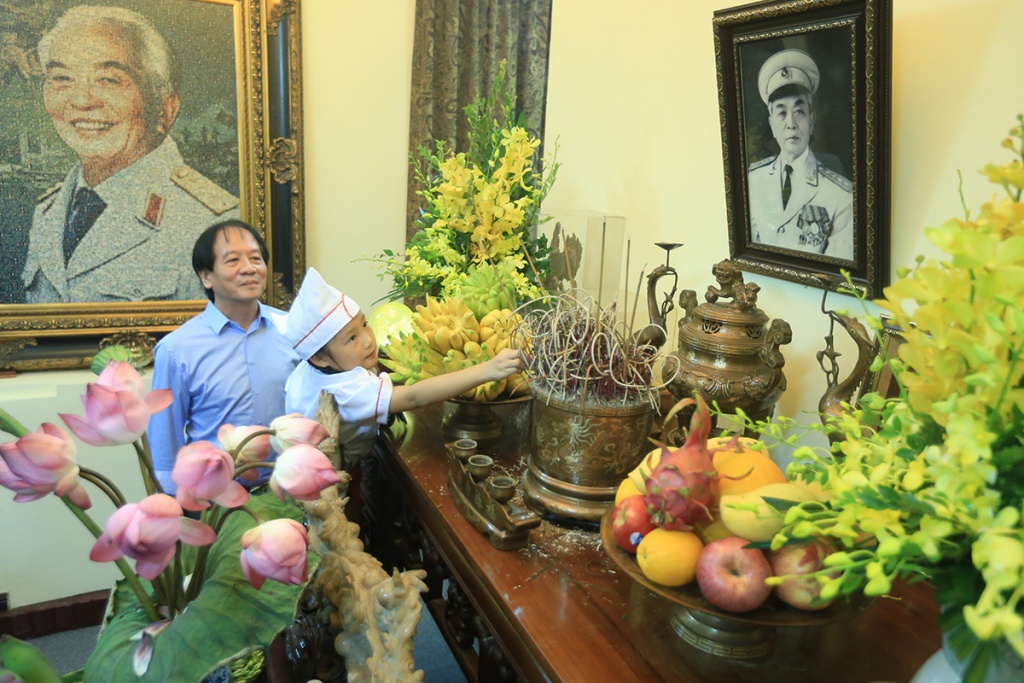 ngoi nha cua dai tuong vo nguyen giap lung linh anh nen trong ngay 277
