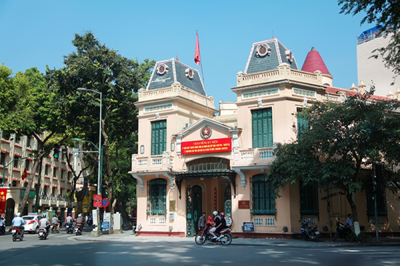 10 dia diem lich su tai ha noi nen ghe tham trong dip 2 9