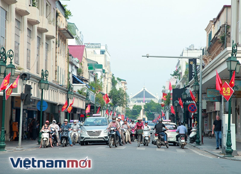 thu do ha noi rop sac do chao mung ngay quoc khanh