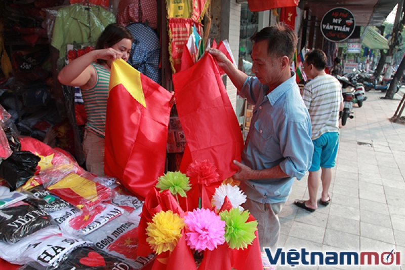 thu do ha noi rop sac do chao mung ngay quoc khanh