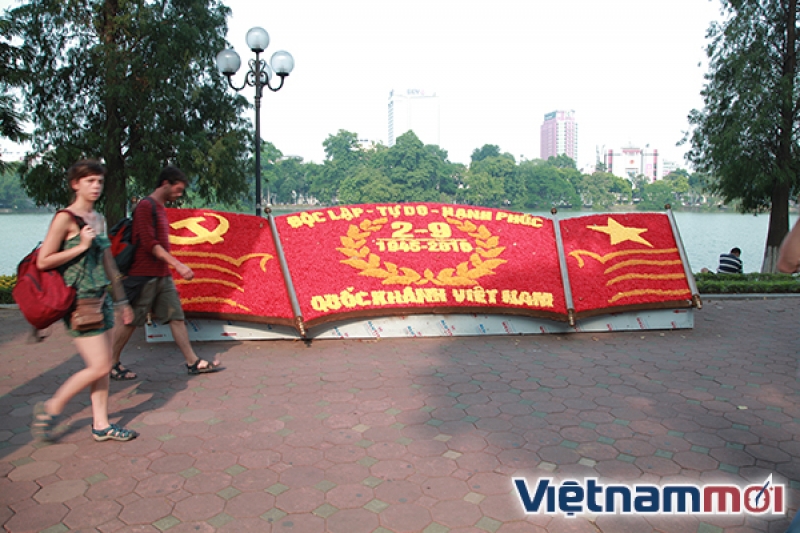 thu do ha noi rop sac do chao mung ngay quoc khanh
