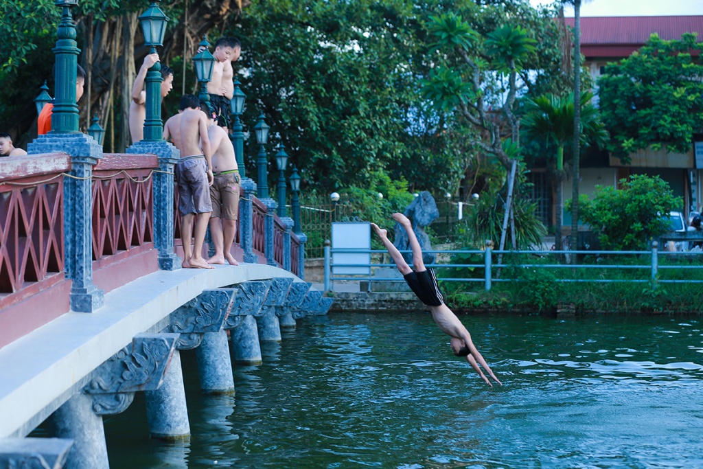 nang nong gay gat tha ho vay vung trong be boi khung nhat ha noi voi gia 0 dong