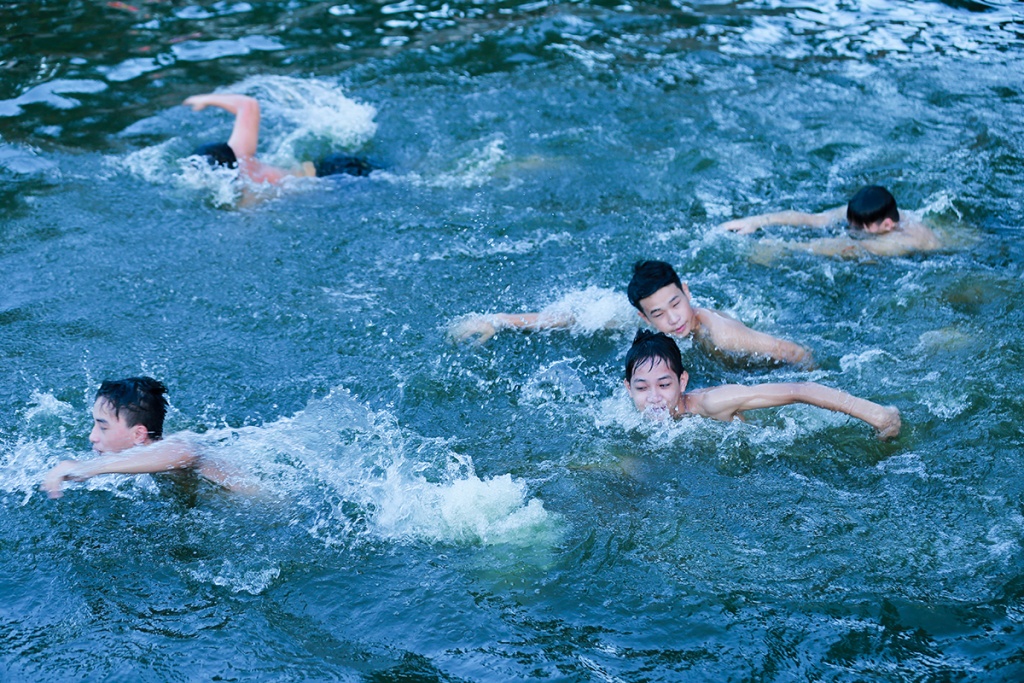 nang nong gay gat tha ho vay vung trong be boi khung nhat ha noi voi gia 0 dong