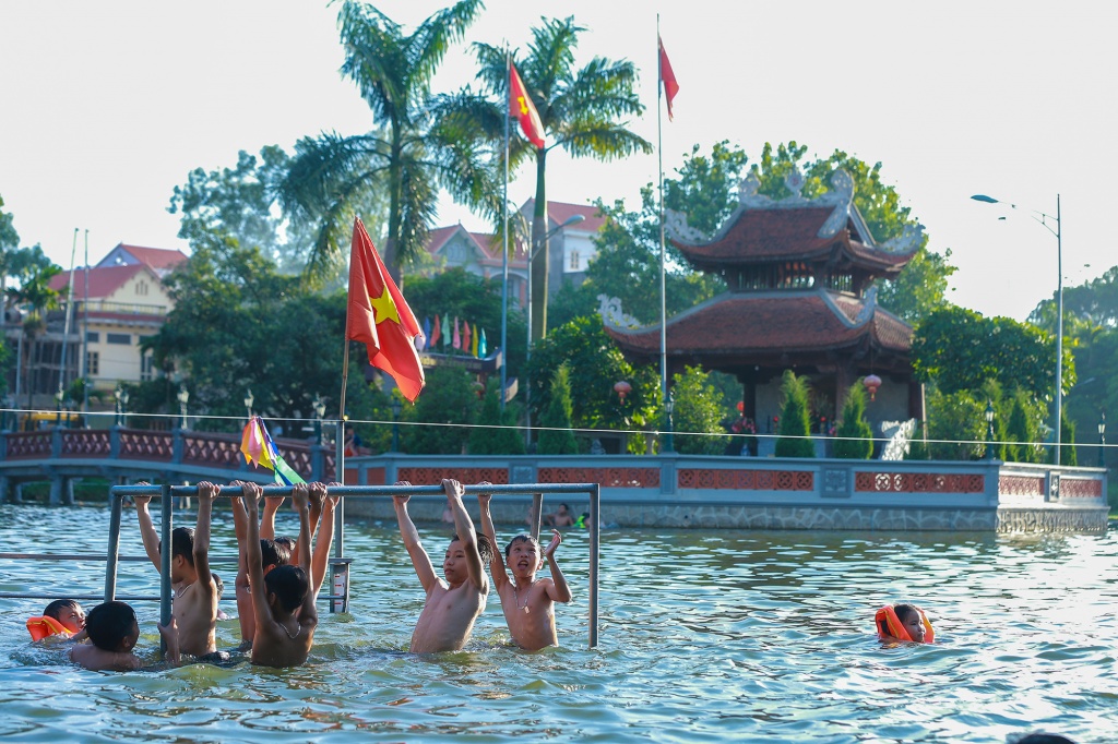 nang nong gay gat tha ho vay vung trong be boi khung nhat ha noi voi gia 0 dong