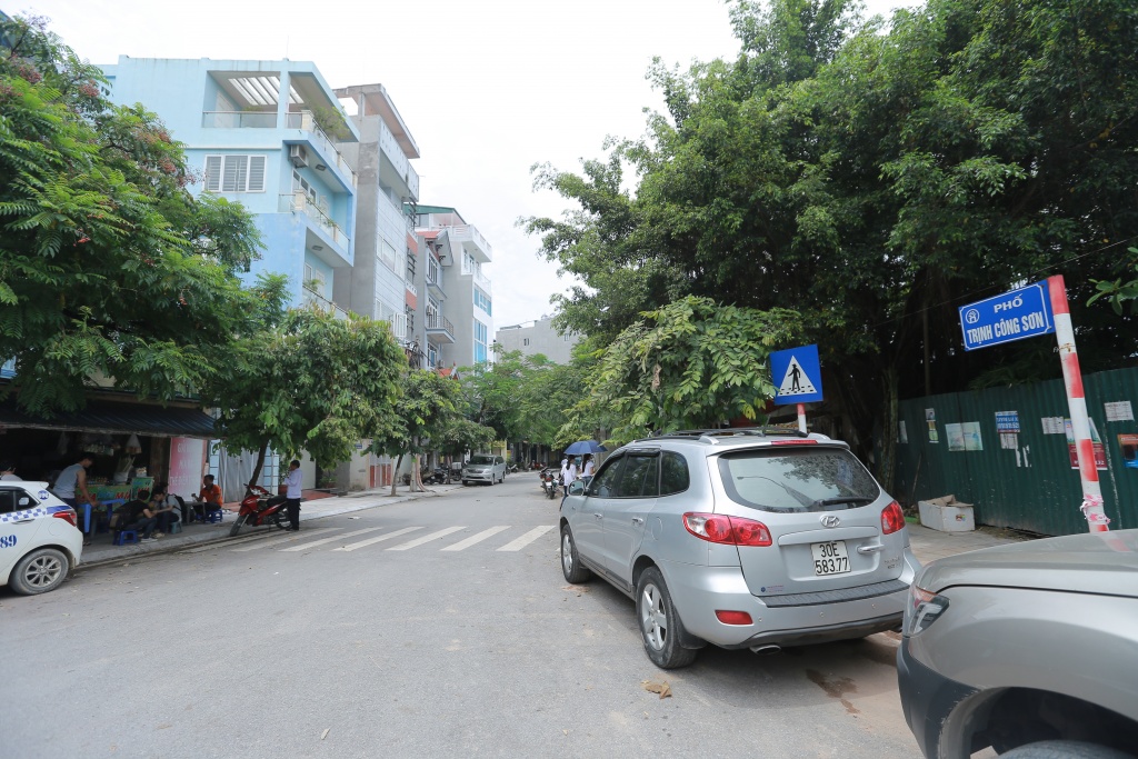 pho di bo trinh cong son bat ngo bi hoan gan sat ngay khai truong