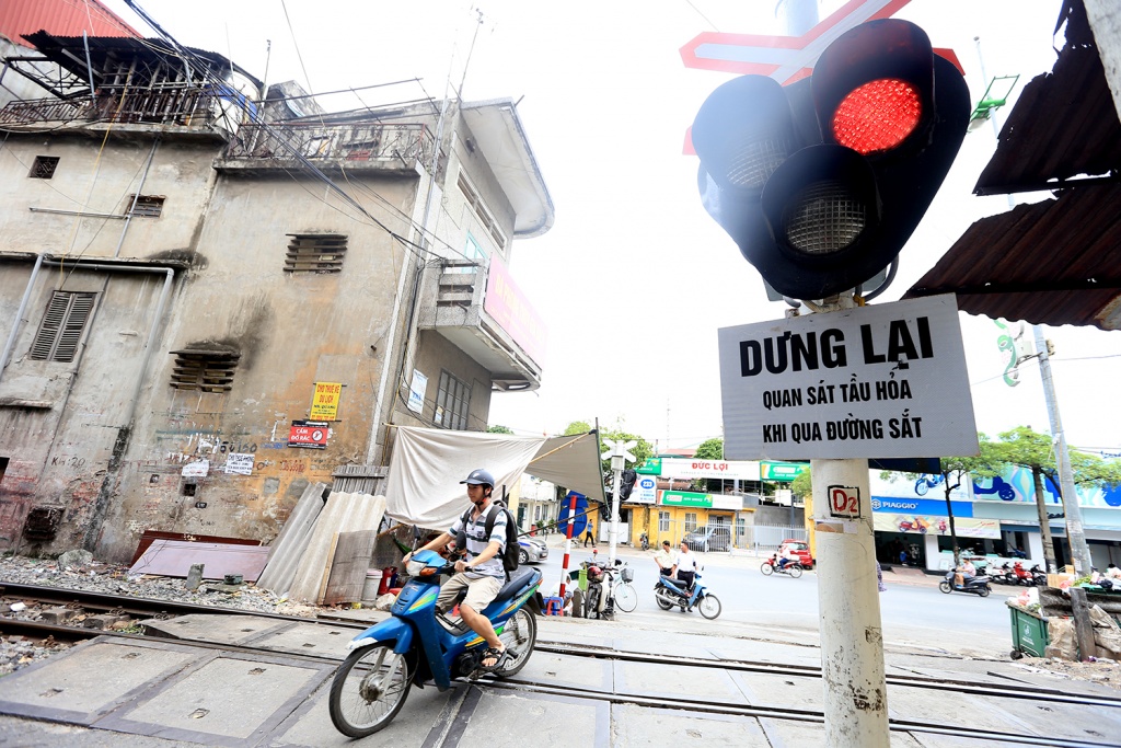 toan canh giao thong thu do khi co duong sat