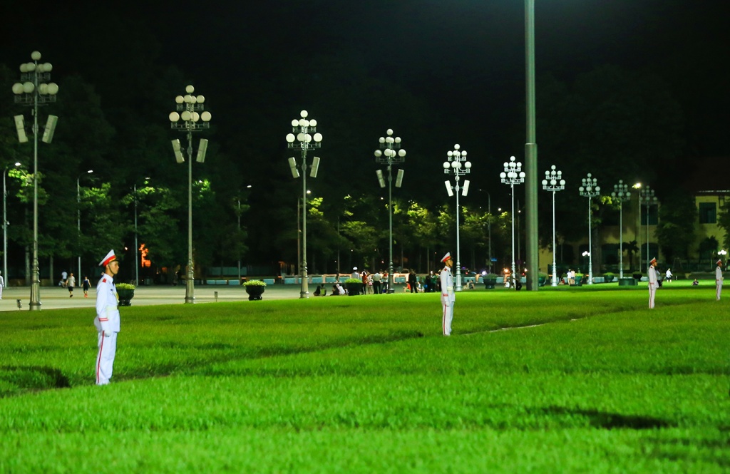 thieng lieng nghi le thuong co o quang truong ba dinh