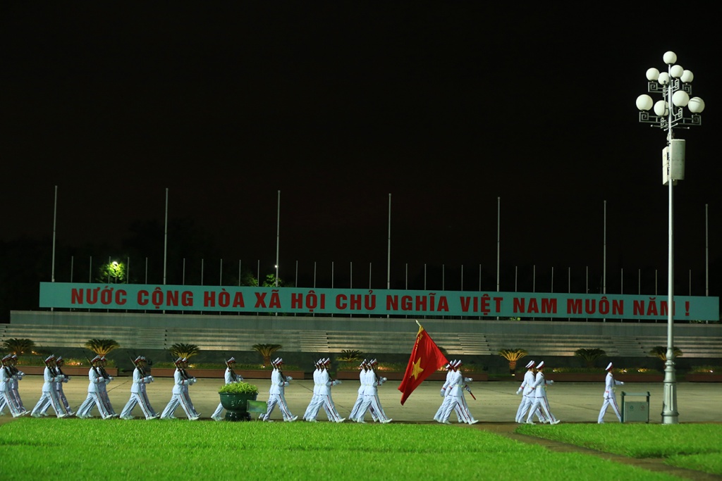 thieng lieng nghi le thuong co o quang truong ba dinh