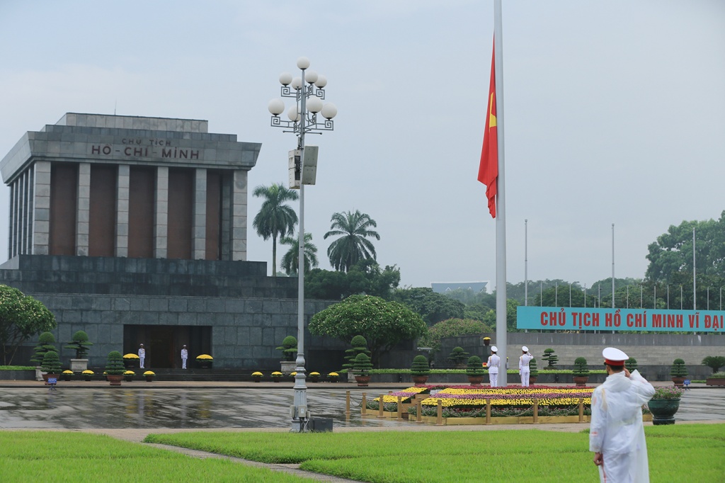 thieng lieng nghi le thuong co o quang truong ba dinh