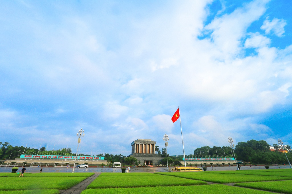 thieng lieng nghi le thuong co o quang truong ba dinh