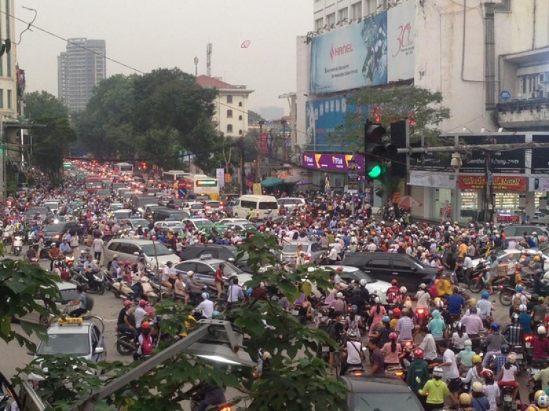 ha noi un tac kinh hoang gio tan tam