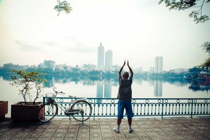 ha noi binh yen sang mua thu