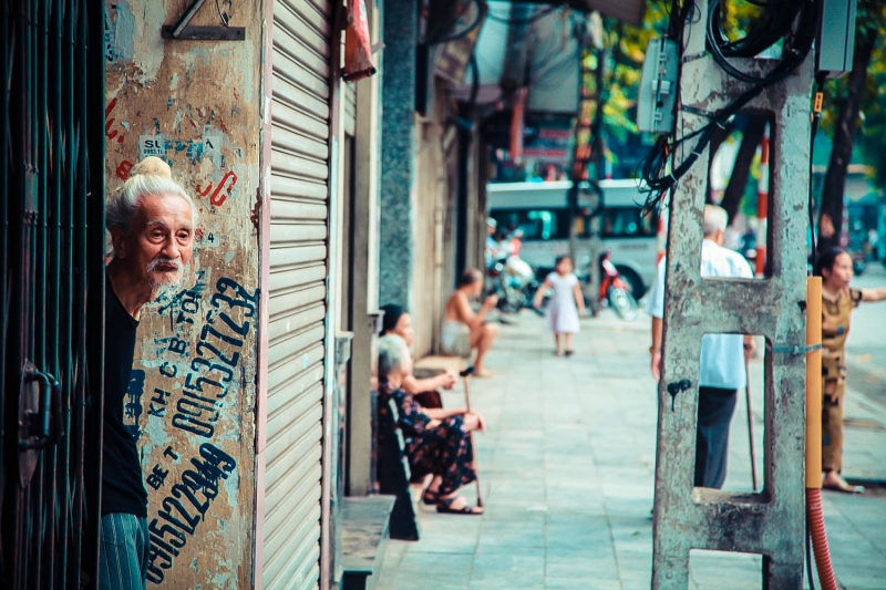 ha noi binh yen sang mua thu