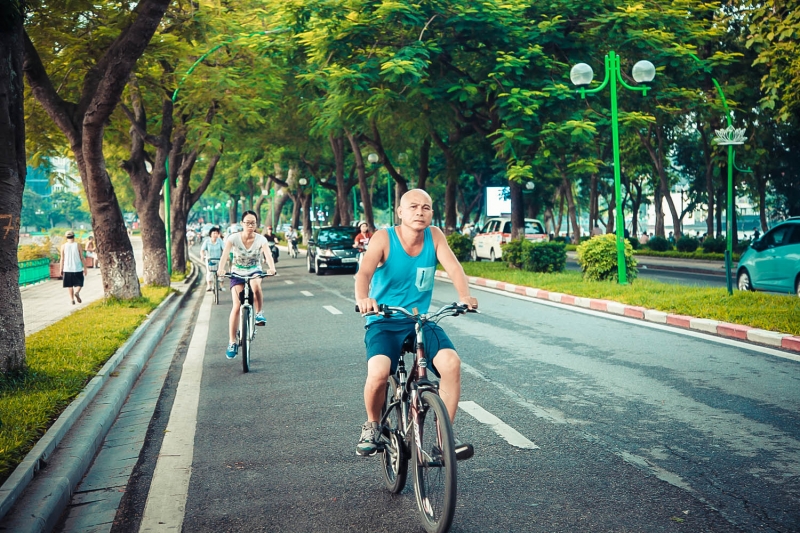 ha noi binh yen sang mua thu