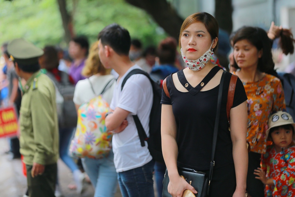 ket thuc ky nghi le nguoi dan khe ne xach qua que un un tro ve thanh pho