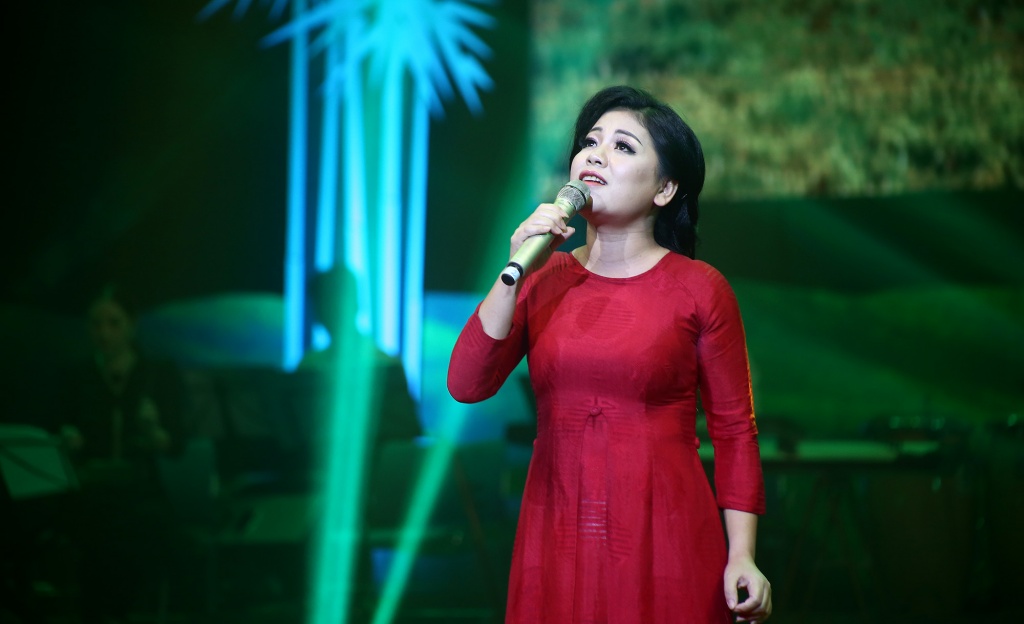nhieu nghe si noi tieng gop mat trong dem nhac nguyen anh tri