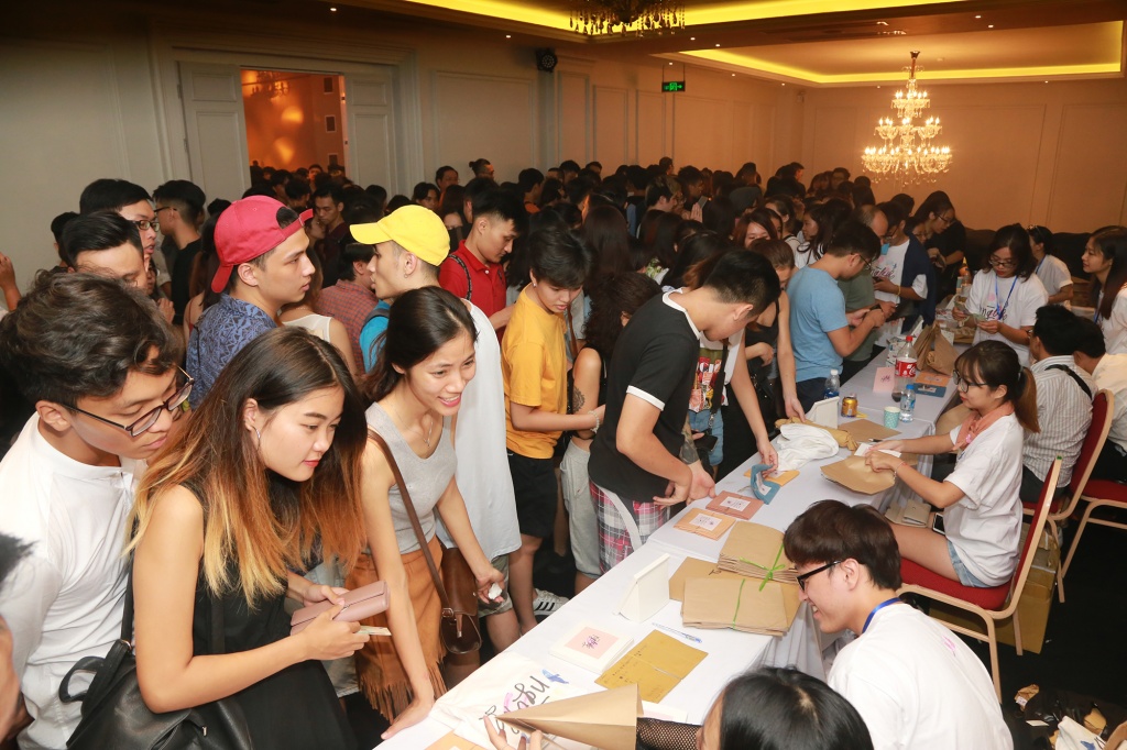 Liveshow Ng bthg, 4 soái ca nhóm nhạc Ngọt làm nức lòng người hâm mộ liveshow ng bthg 4 soai ca nhom nhac ngot lam nuc long nguoi ham mo
