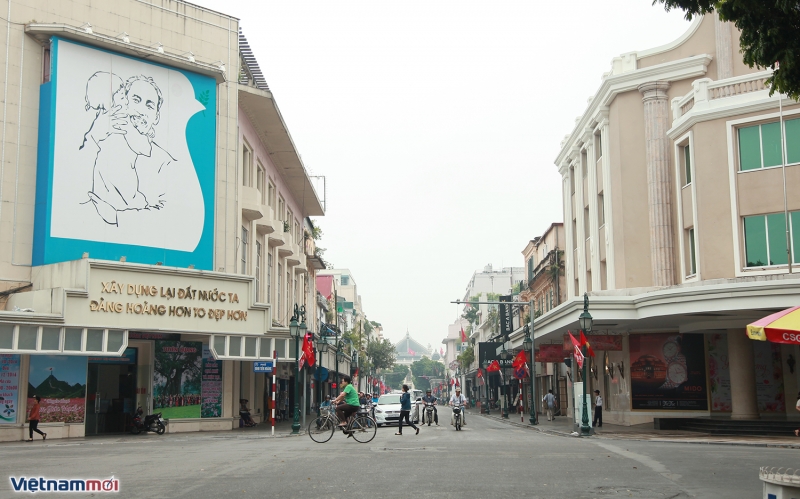 nguoi dan ha noi don dot khong khi lanh dau thu