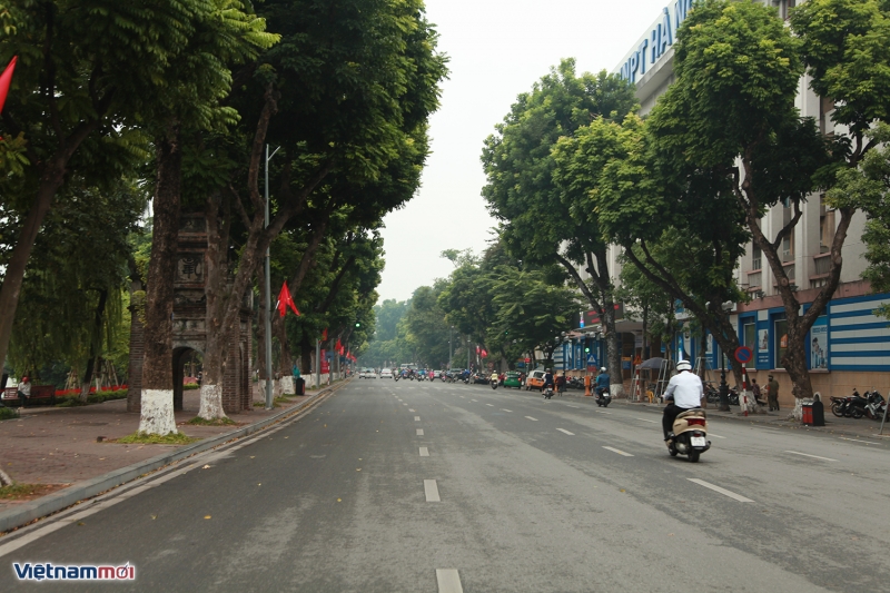 nguoi dan ha noi don dot khong khi lanh dau thu